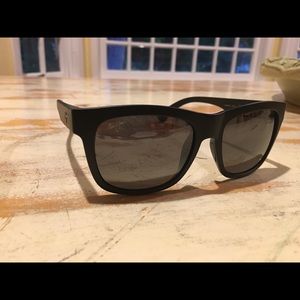 Maui Jim Matte Snapback Sunglasses Model MJ30-2M